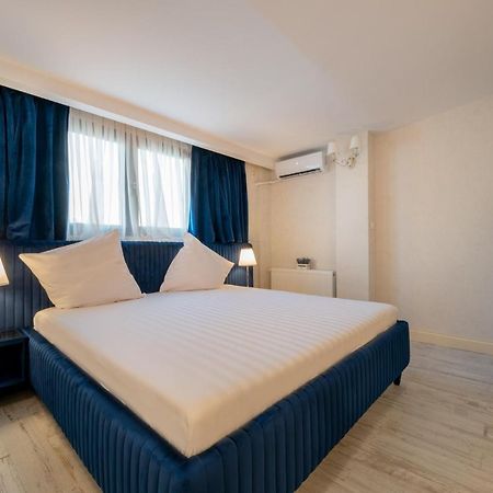 Hotel Casa Fiori ブカレスト エクステリア 写真